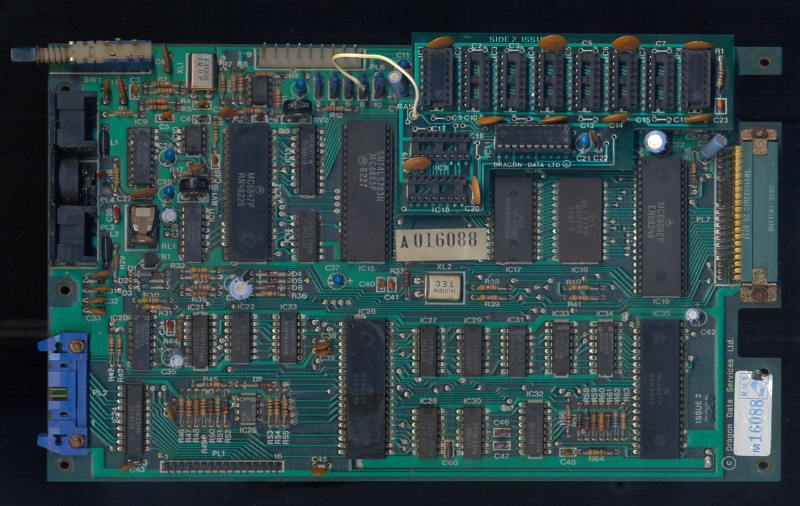 File:Dragon32 PCB Top (PC10087 Issue2 Dragon Data Services Ltd).jpg