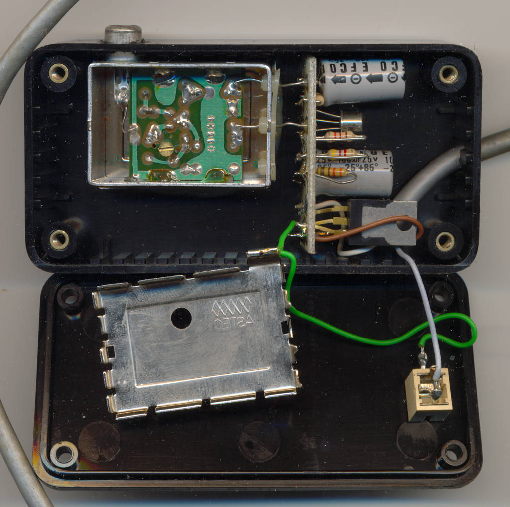 Dragon_Audio_Splitter_Interior.jpg