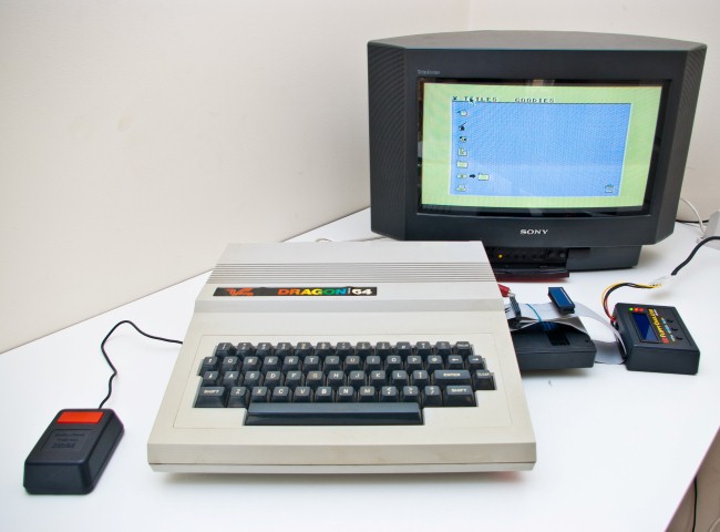 Dragon 64 with an HxC floppy emulator